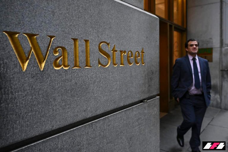 AFP__20250317__372T2HM__v1__HighRes__UsEconomyMarkets-1200x800_2